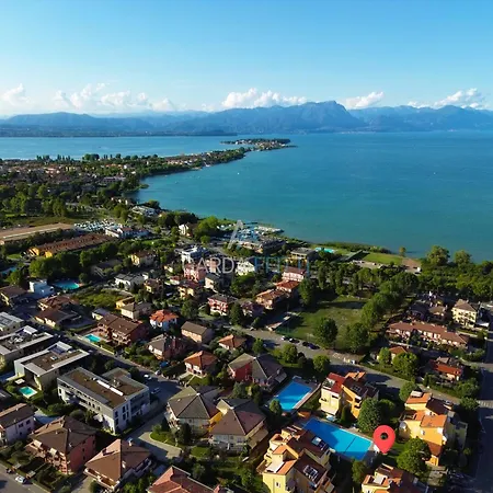 Apartment Quarzo - Panorama E Relax A Sirmione