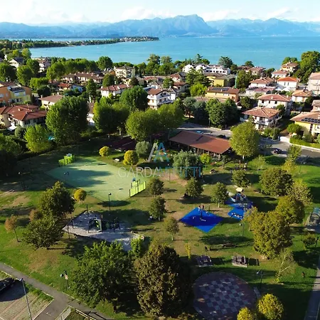Quarzo - Panorama E Relax A Apartment Sirmione